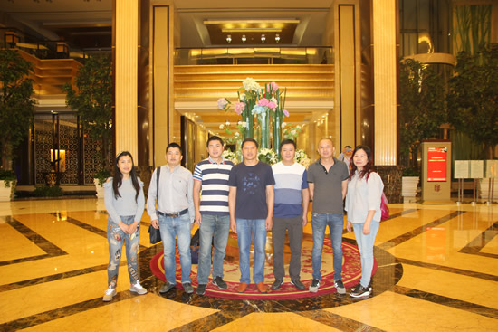 重庆部分木门企业参加“全国木门先进技术与产业发展盛会”